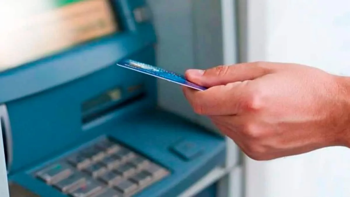 Vorsicht vor Skimming: Schützen Sie Ihre Bankkarte
